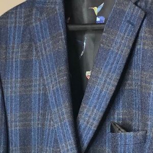 Men’s Plaid Sport Jacket - Beautiful blue and gray color palette.  Worn Twice